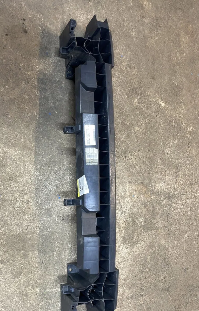Absorbeur pare-choc arrière RENAULT CAPTUR 1 PHASE 1 occasion