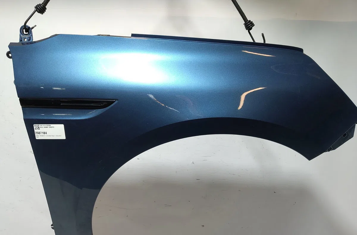 Aile avant droite RENAULT MEGANE IV occasion