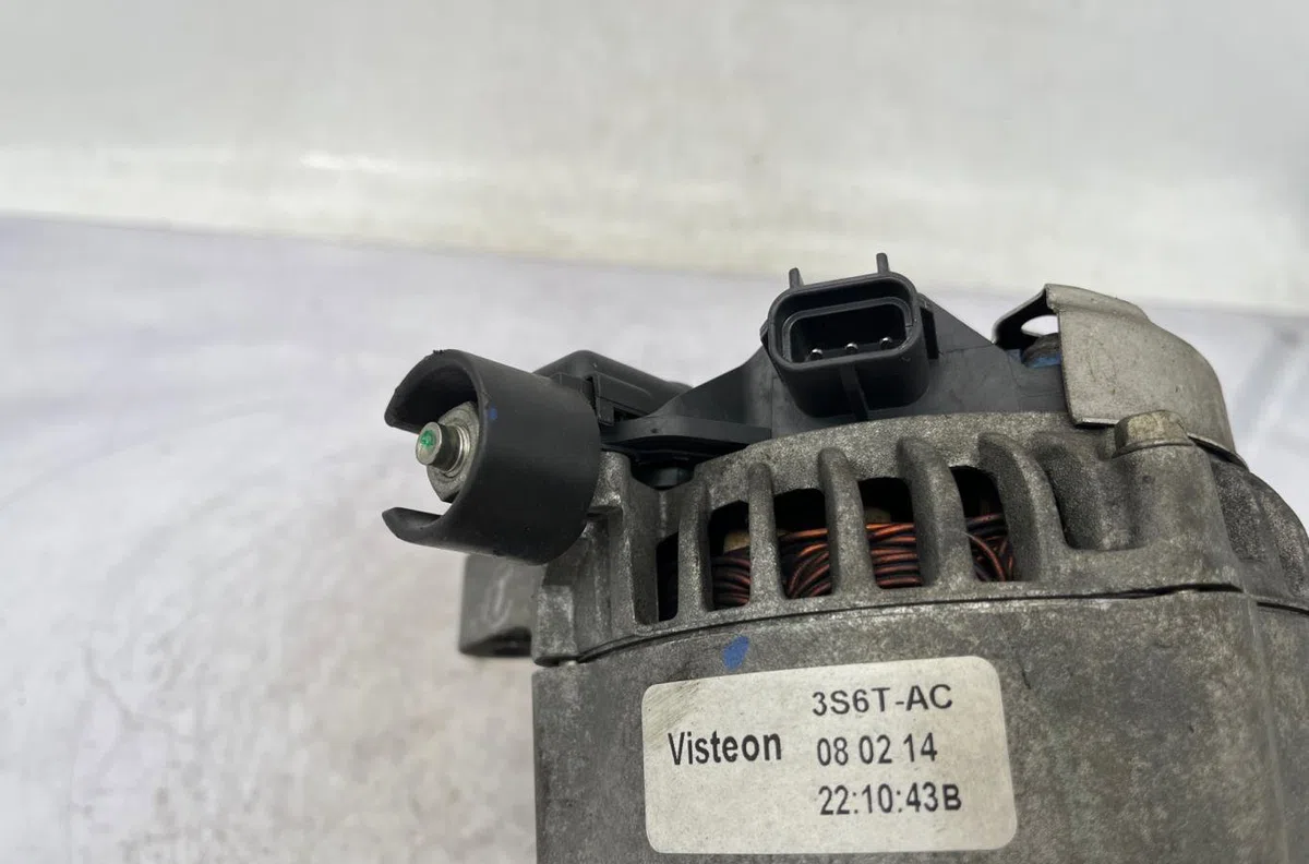 Alternateur FORD FIESTA 5 PHASE 2 occasion