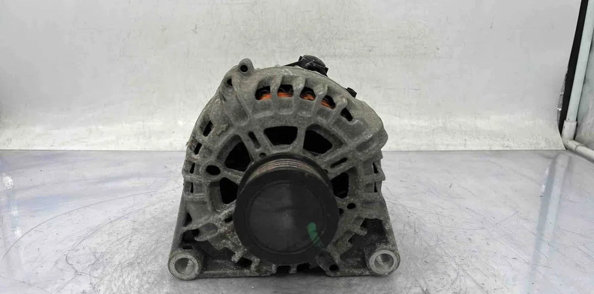 Alternateur FORD FIESTA 6 PHASE 2 occasion