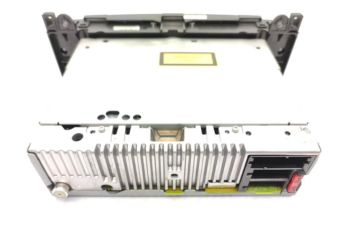 Autoradio MERCEDES CLASSE A 169 PHASE 1 occasion