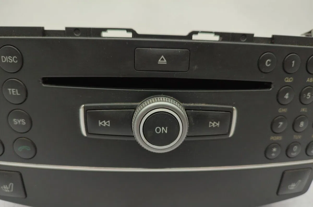 Autoradio MERCEDES CLASSE C 204 PHASE 1 occasion