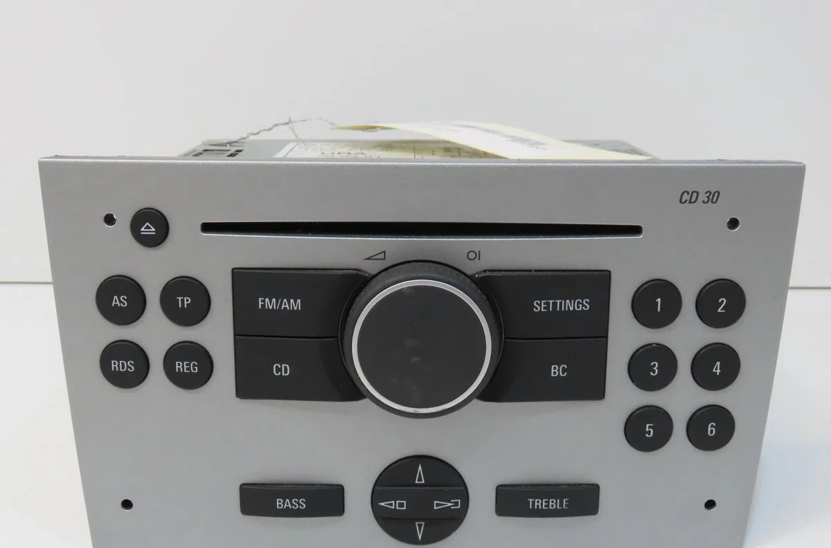 Autoradio Opel MERIVA A Monospace (X03) 1.7 cdti (e75) (2003-2010) occasion