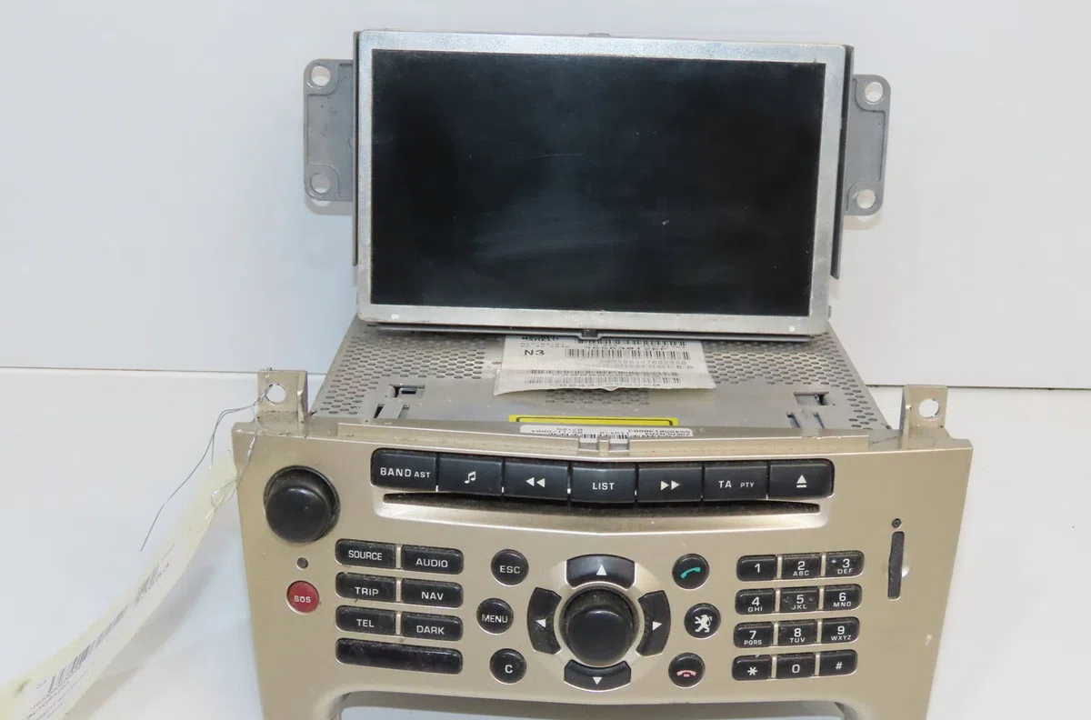 Autoradio Peugeot 607 (9D, 9U) 2.2 16v (2000-2005) occasion