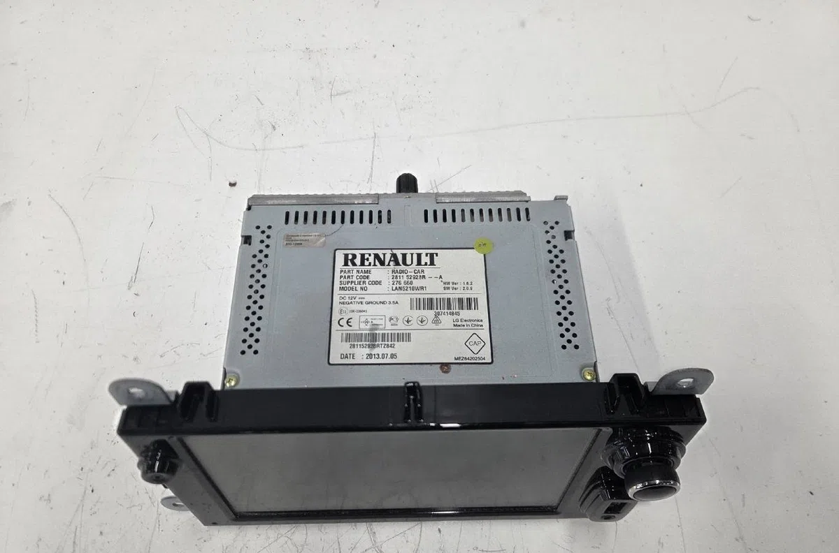 Autoradio RENAULT CLIO 4 PHASE 1 BREAK occasion