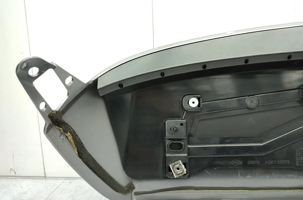 Becquet hayon RENAULT CAPTUR 1 PHASE 1 occasion