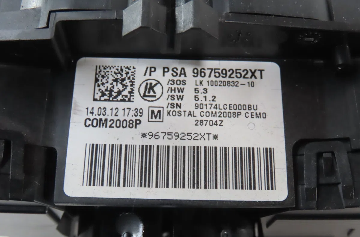 Bloc commodos Citroen C4 II (NC_) 1.6 hdi 110 (2009) 5 portes occasion
