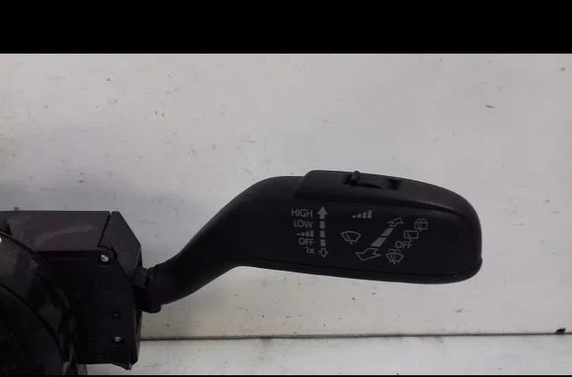 Bloc commodos Seat IBIZA IV (6J5, 6P1) 1.2 (2009-2011) occasion