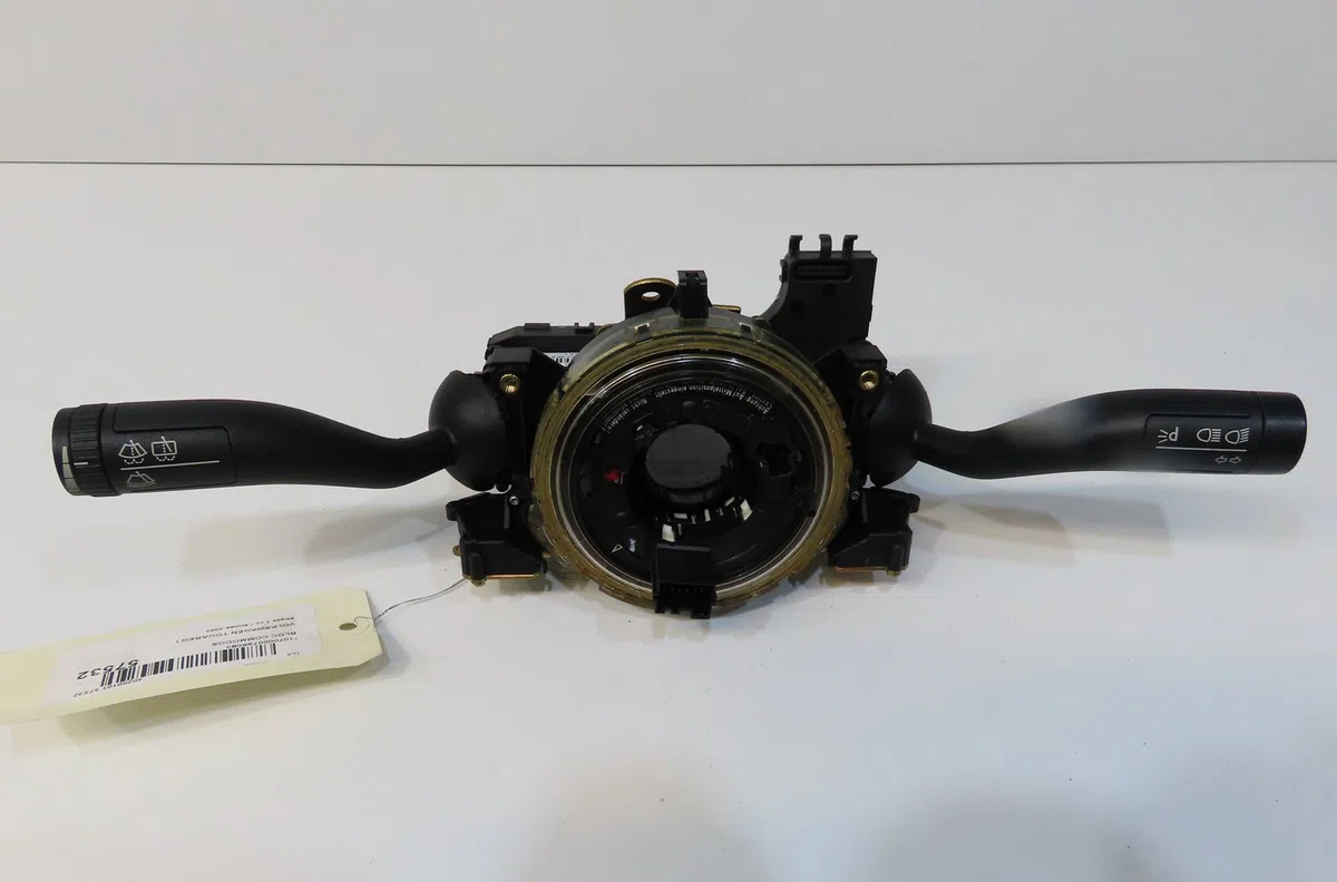 Bloc commodos Volkswagen TOUAREG (7LA, 7L6, 7L7) 2.5 r5 tdi (2003-2010) occasion