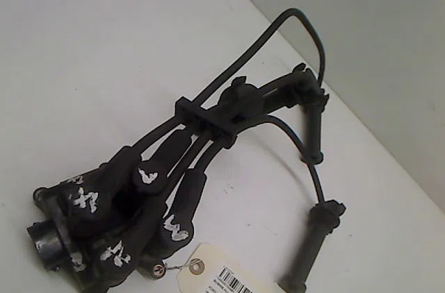 Bobine allumage Ford MONDEO III (B5Y) 2.0 16v (2000-2007) occasion
