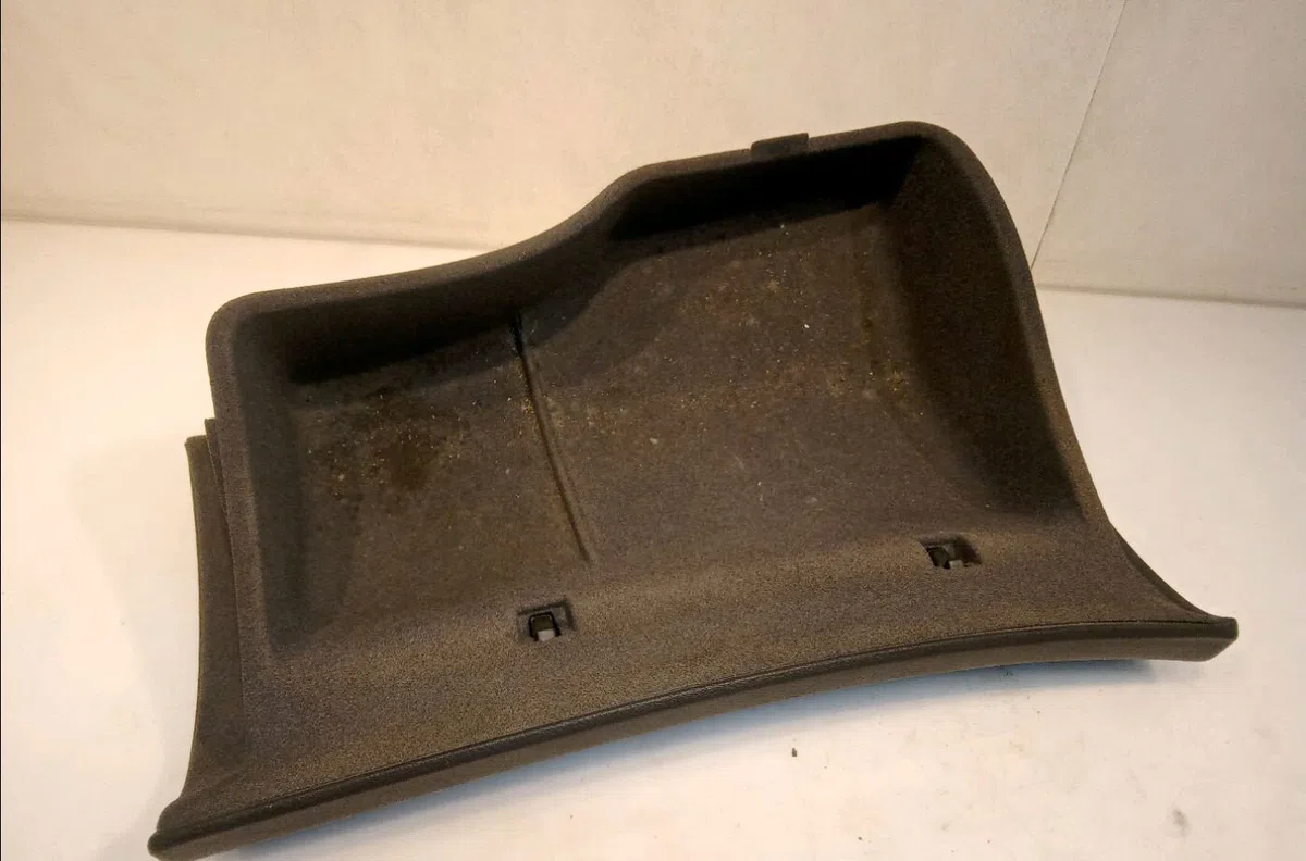 Boite à gants Peugeot 607 (9D, 9U) 3.0 v6 24v (2000-2004) occasion