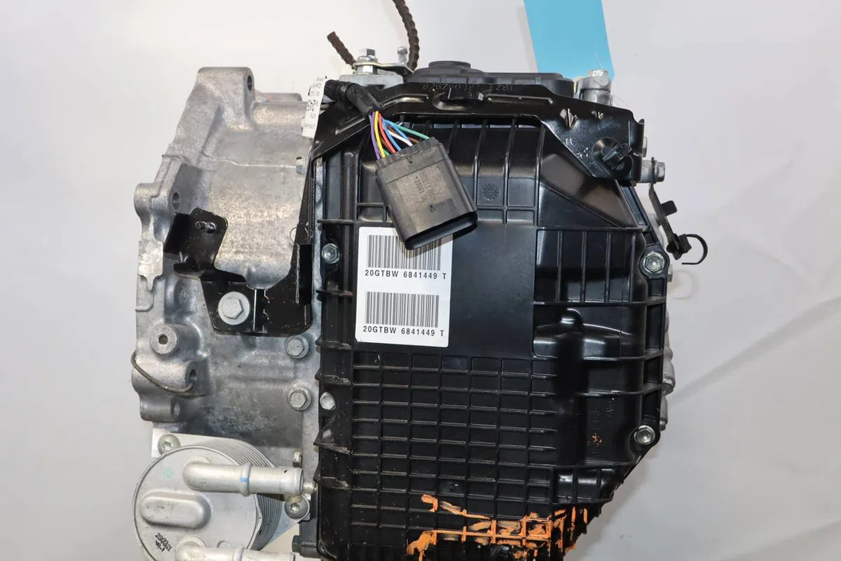 Boîte de vitesses automatique Opel CORSA F 1.2 (68) (2019) occasion