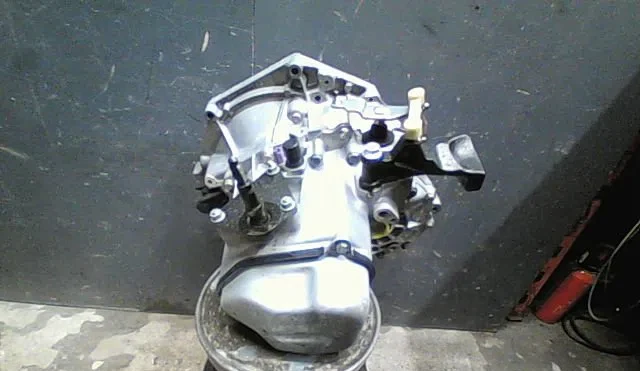 Boîte de vitesses manuelle Citroen C4 I (LC_) 1.4 16v (2004-2011) occasion — photo 4