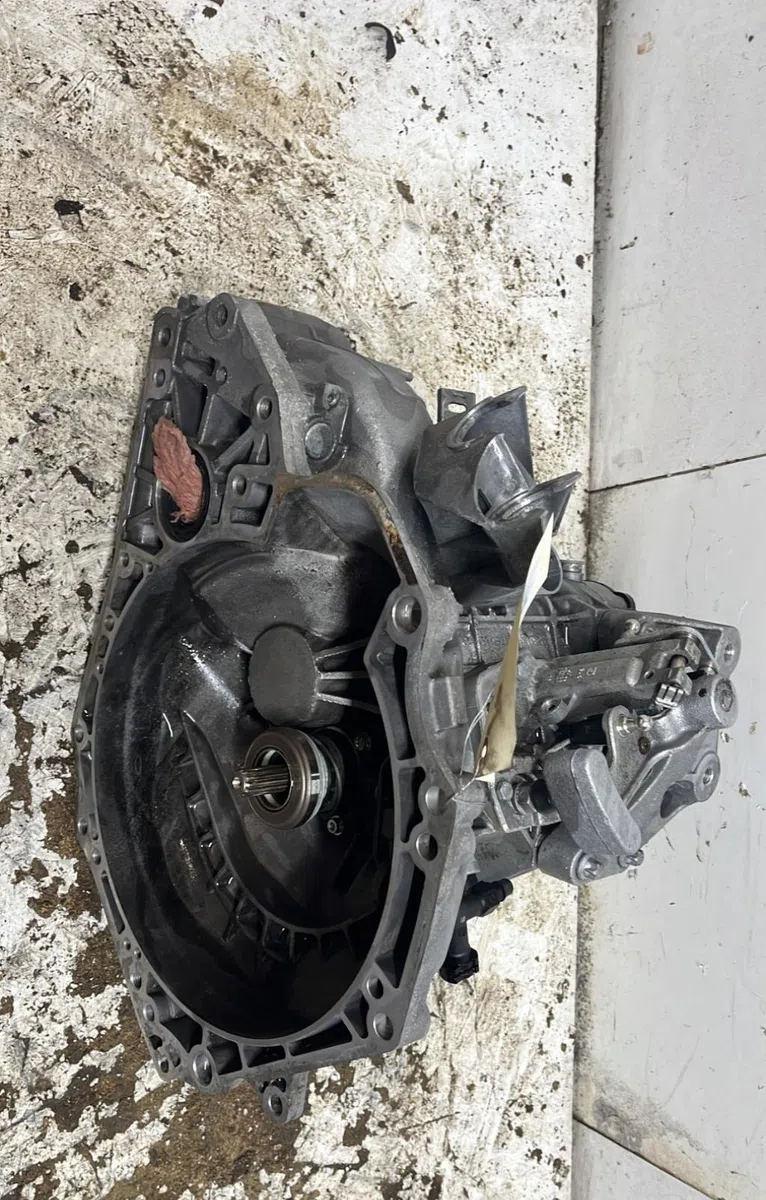 Boîte de vitesses manuelle Opel CORSA E (X15) 1.4 (08, 68) (2014) occasion — photo 2