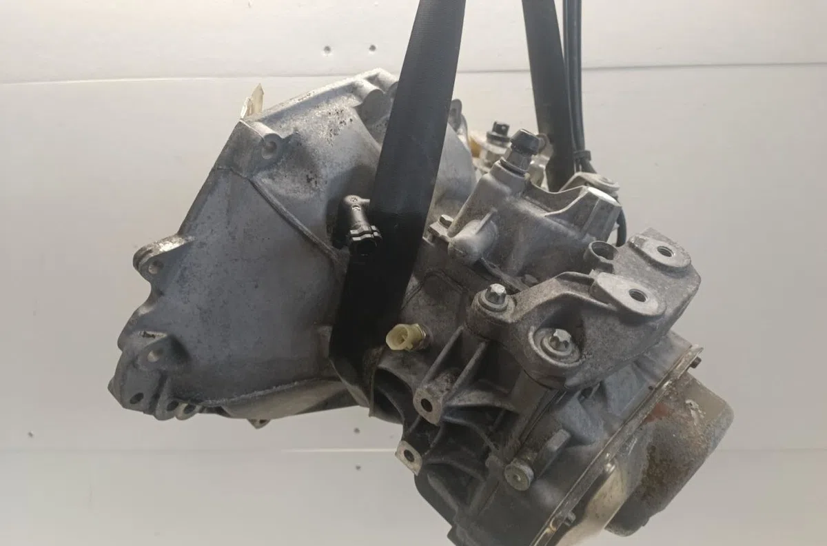 Boîte de vitesses manuelle Opel MERIVA A Monospace (X03) 1.6 16v (e75) (2003-2006) occasion — photo 2