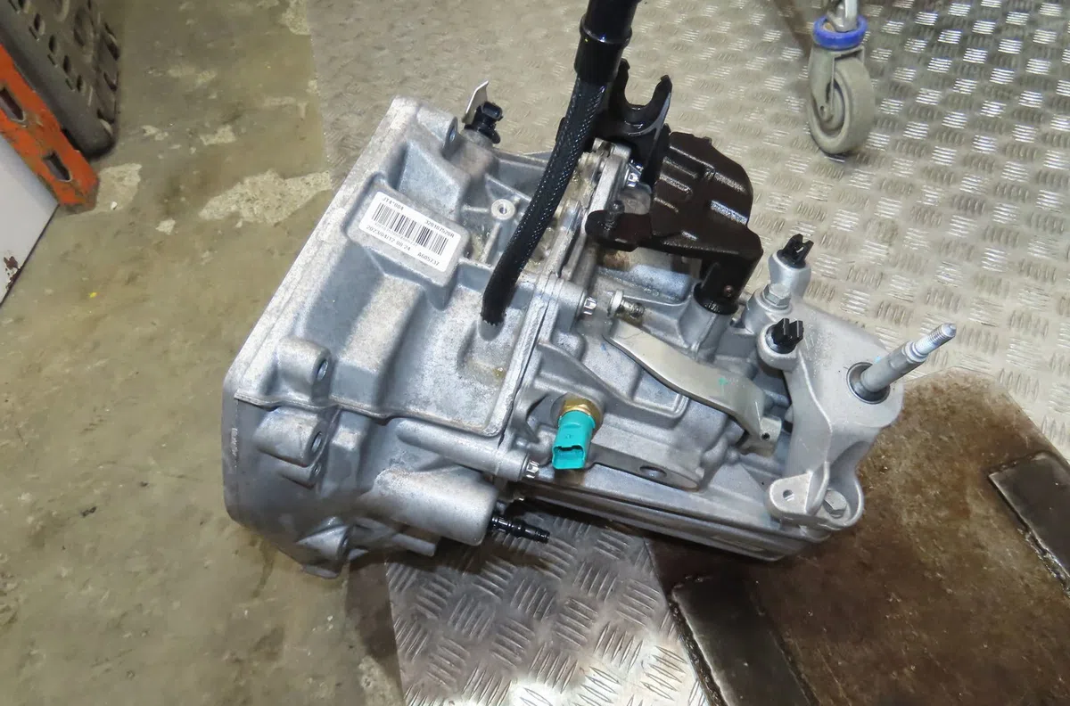 Boîte de vitesses manuelle Renault CLIO V (B7_) 1.0 lpg (b7mt) (2019) occasion — photo 2