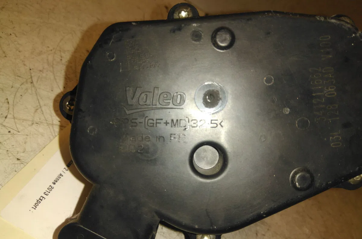 Boitier papillon SEAT ALTEA occasion — photo 2