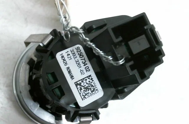 Bouton de demarrage start-stop Bmw 1 (F20) 118 d (2011-2015) occasion — photo 2