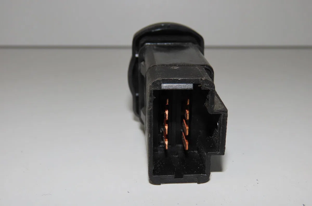 Bouton de warning Dacia DUSTER (HS_) 1.5 dci (2010-2018) occasion