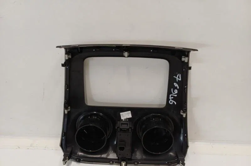 Bouton de warning DACIA SANDERO 2 PHASE 1 occasion — photo 4