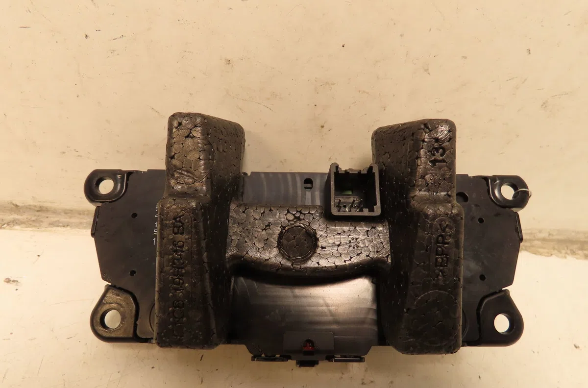 Bouton de warning Ford C-MAX II (DXA-CB7, DXA-CEU) 1.0 ecoboost (2012-2019) occasion