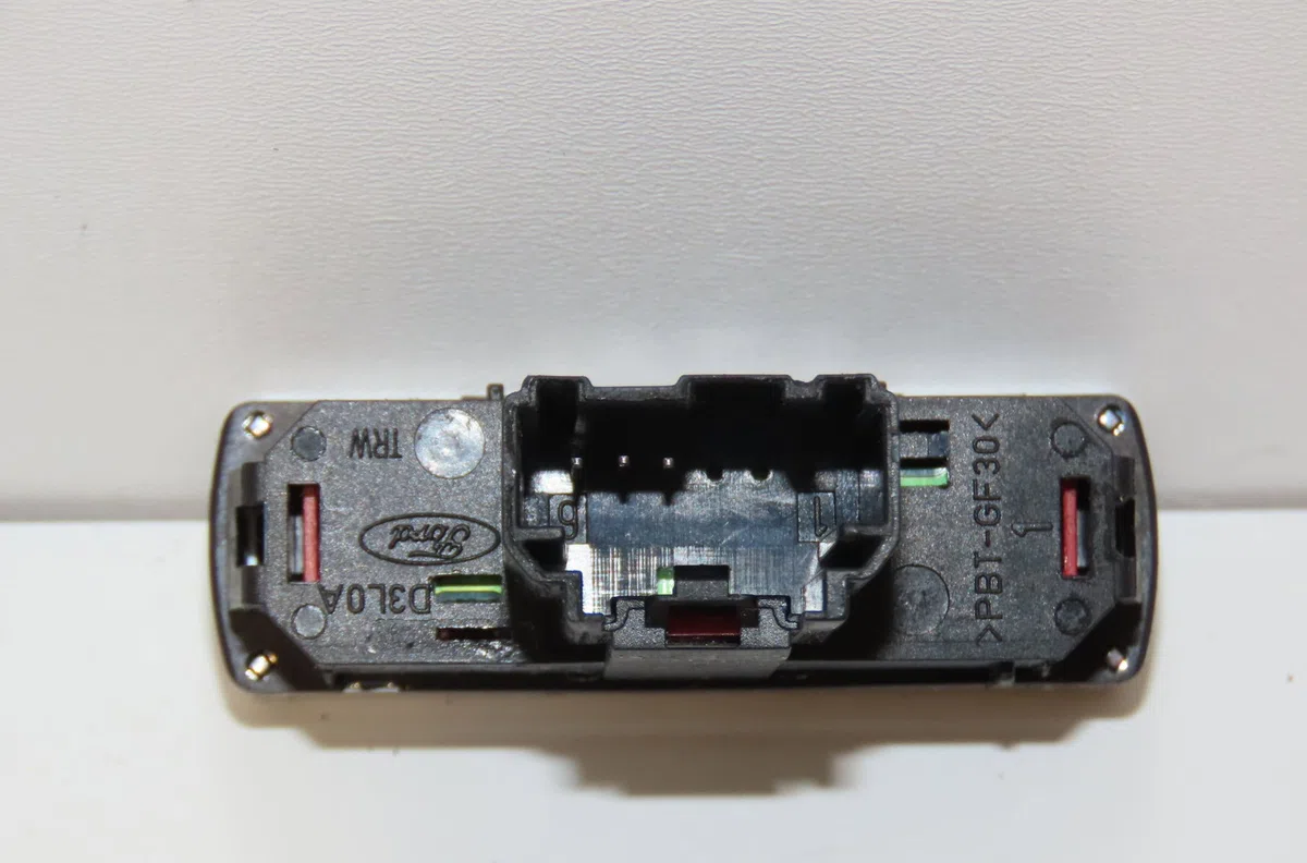Bouton de warning Ford S-MAX (WA6) 2.0 tdci (2006-2014) occasion