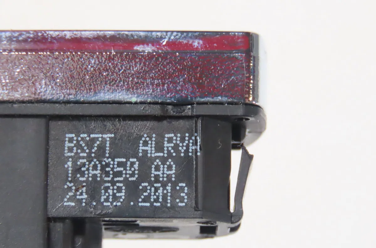 Bouton de warning Ford S-MAX (WA6) 2.0 tdci (2006-2014) occasion — photo 2