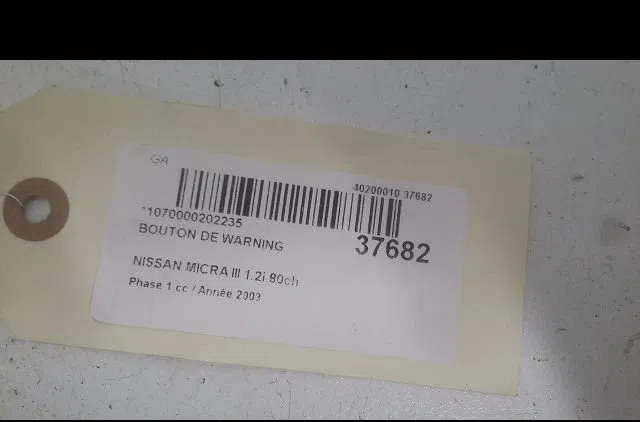 Bouton de warning NISSAN MICRA III 2003 occasion — photo 2