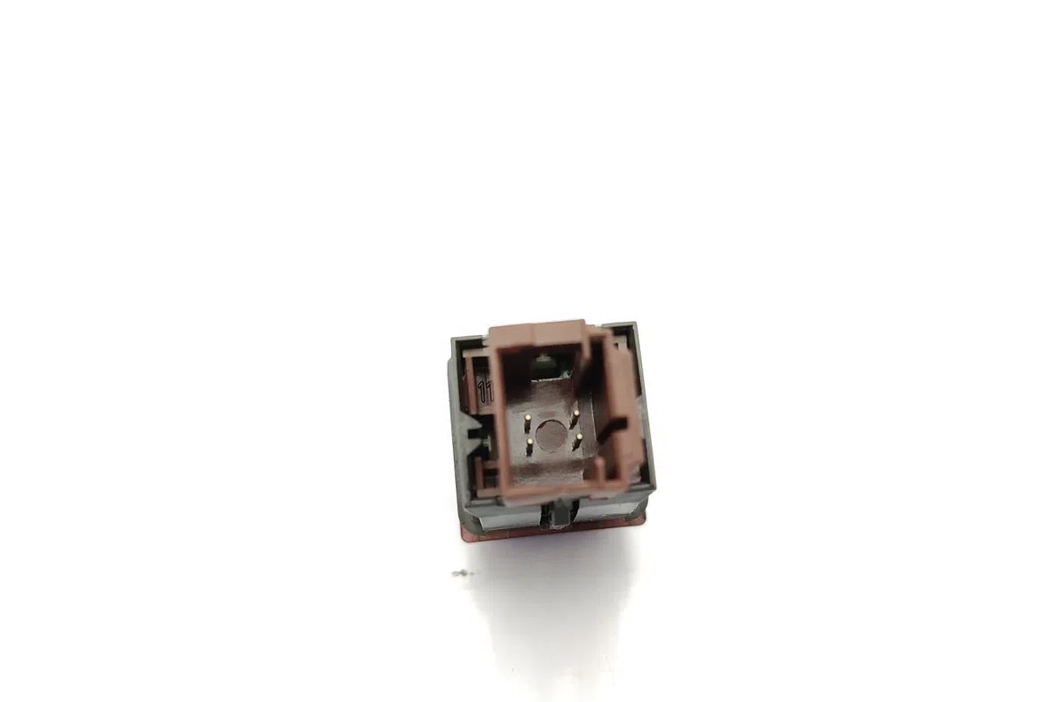 Bouton de warning PEUGEOT 207 PHASE 2 BREAK occasion — photo 4