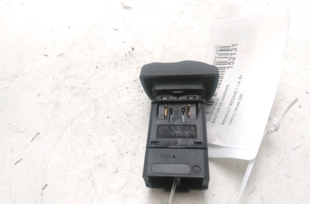 Bouton de warning Renault MEGANE I (BA0-1_) 1.4 e (ba0e, ba0v) (1996-2003) occasion