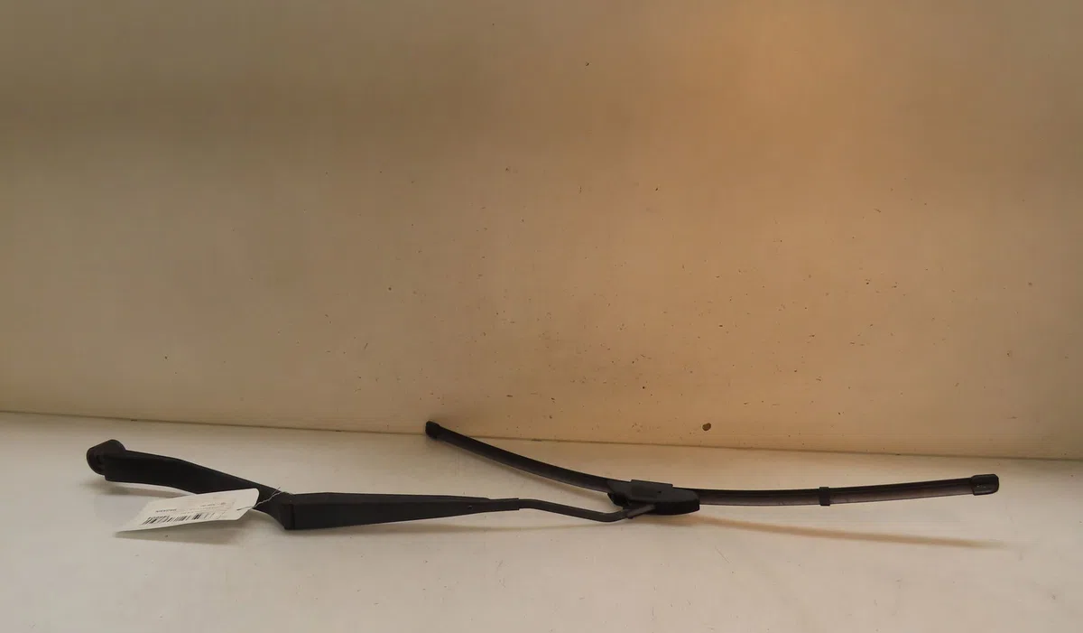 Bras essuie-glace avant gauche TOYOTA RAV4 2002 occasion — photo 3