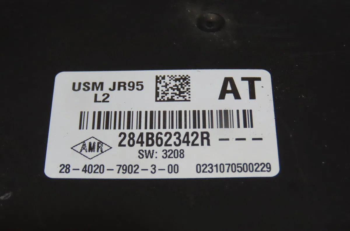 Bsm (boitier servitude moteur) RENAULT SCENIC occasion — photo 2
