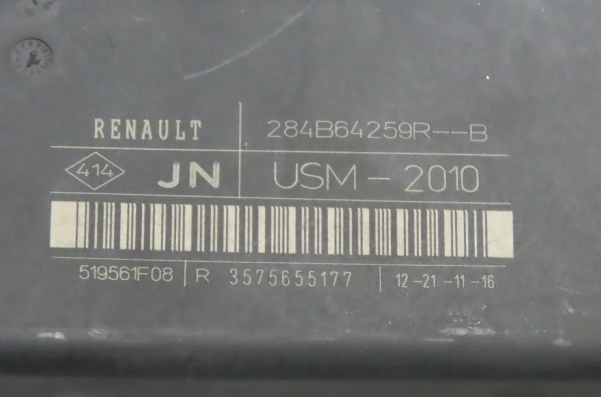 Bsm (boitier servitude moteur) Renault ZOE (BFM_) Zoe (2012) occasion — photo 4