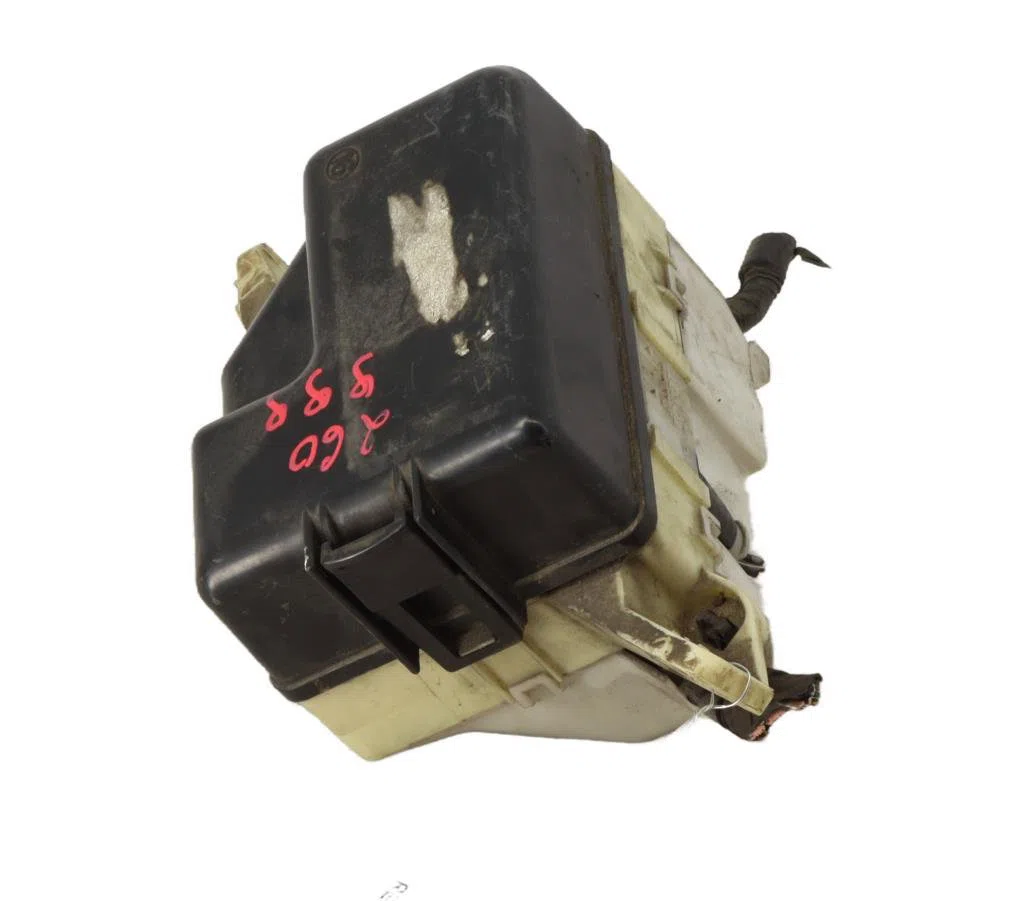 Bsm (boitier servitude moteur) TOYOTA YARIS 1 PHASE 2 occasion — photo 3