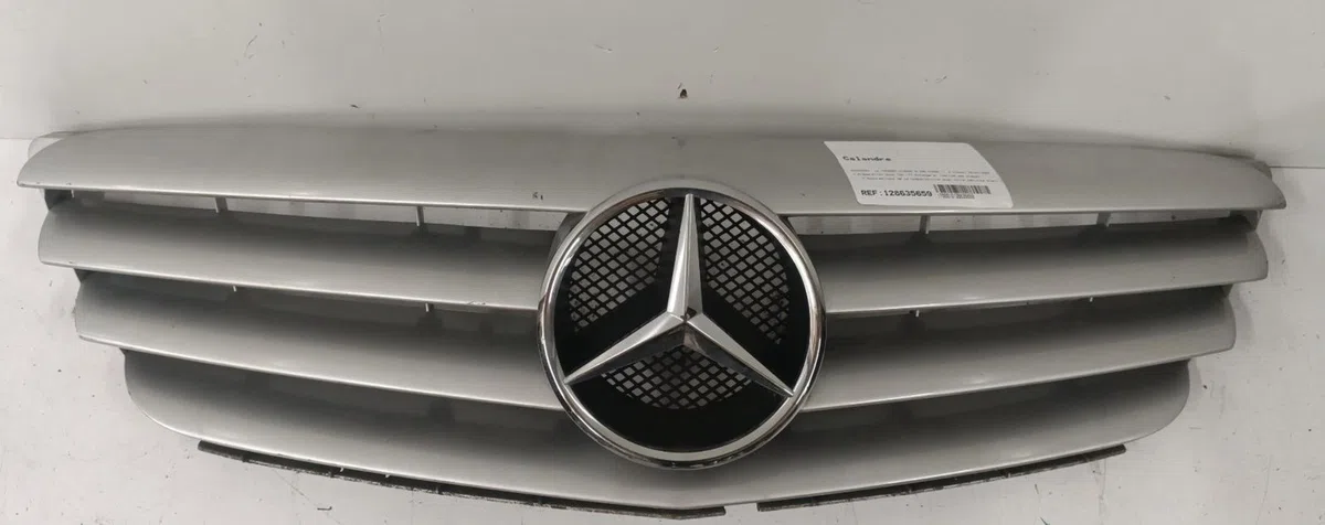 Calandre MERCEDES CLASSE B 245 PHASE 1 occasion — photo 4
