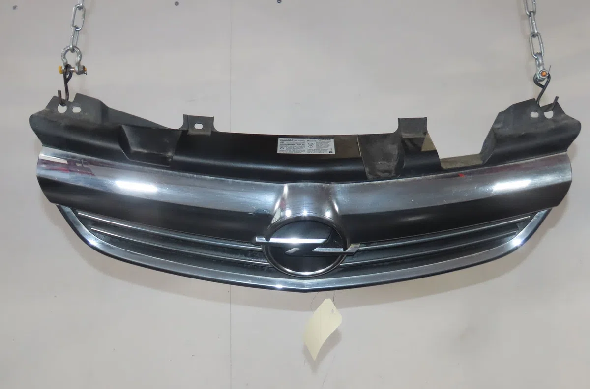 Calandre Opel ZAFIRA - ZAFIRA FAMILY B (A05) 1.7 cdti (m75) (2008-2015) occasion — photo 2