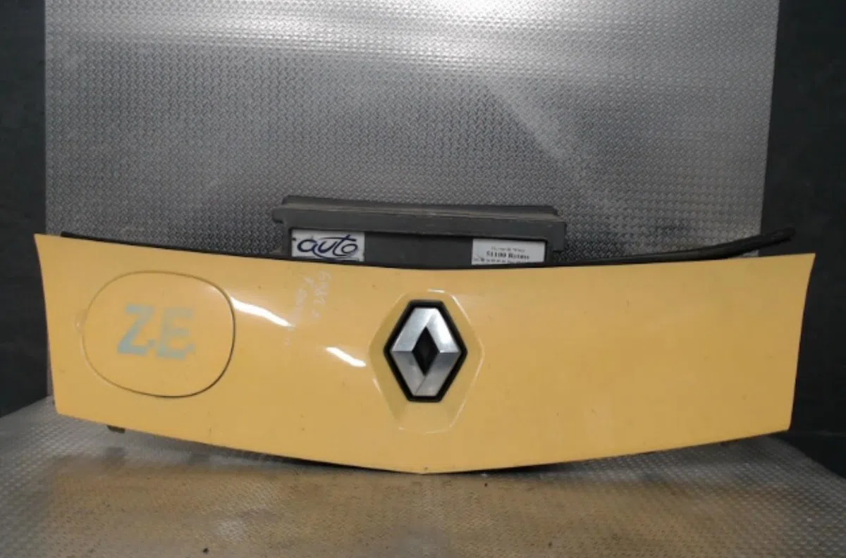 Calandre RENAULT KANGOO 2  KANGOO 2 PHASE 1 occasion — photo 2
