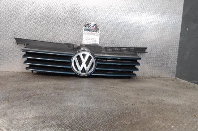 Calandre VOLKSWAGEN BORA  BORA occasion — photo 2
