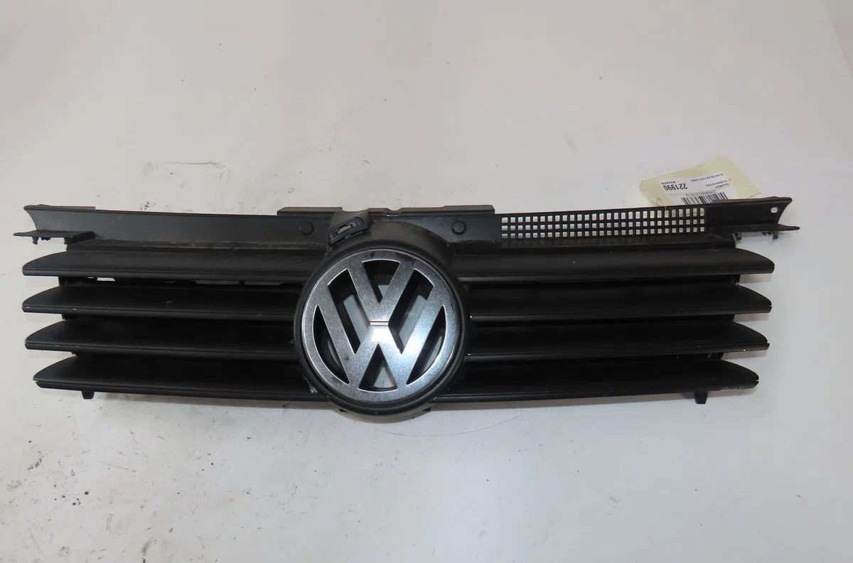 Calandre Volkswagen BORA I (1J2) 1.9 tdi (1998-2005) occasion — photo 4
