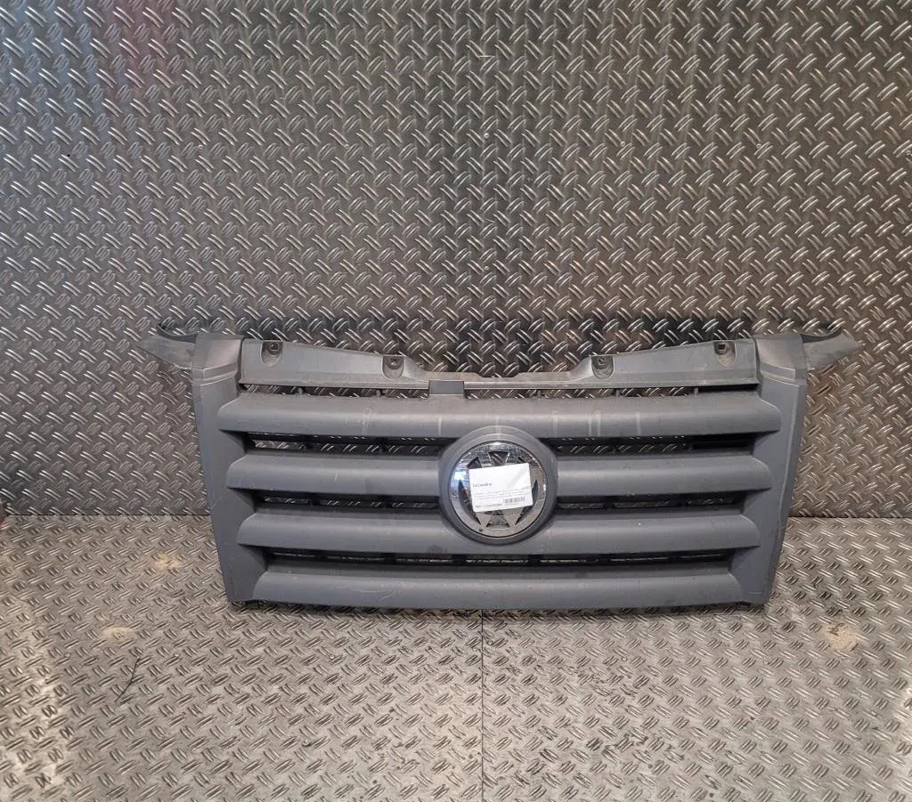 Calandre Volkswagen CRAFTER 30-50 Camionnette (2E_) 2.5 tdi (2006-2011) occasion — photo 4