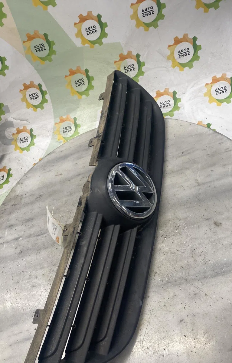Calandre VOLKSWAGEN POLO 4 PHASE 1 occasion