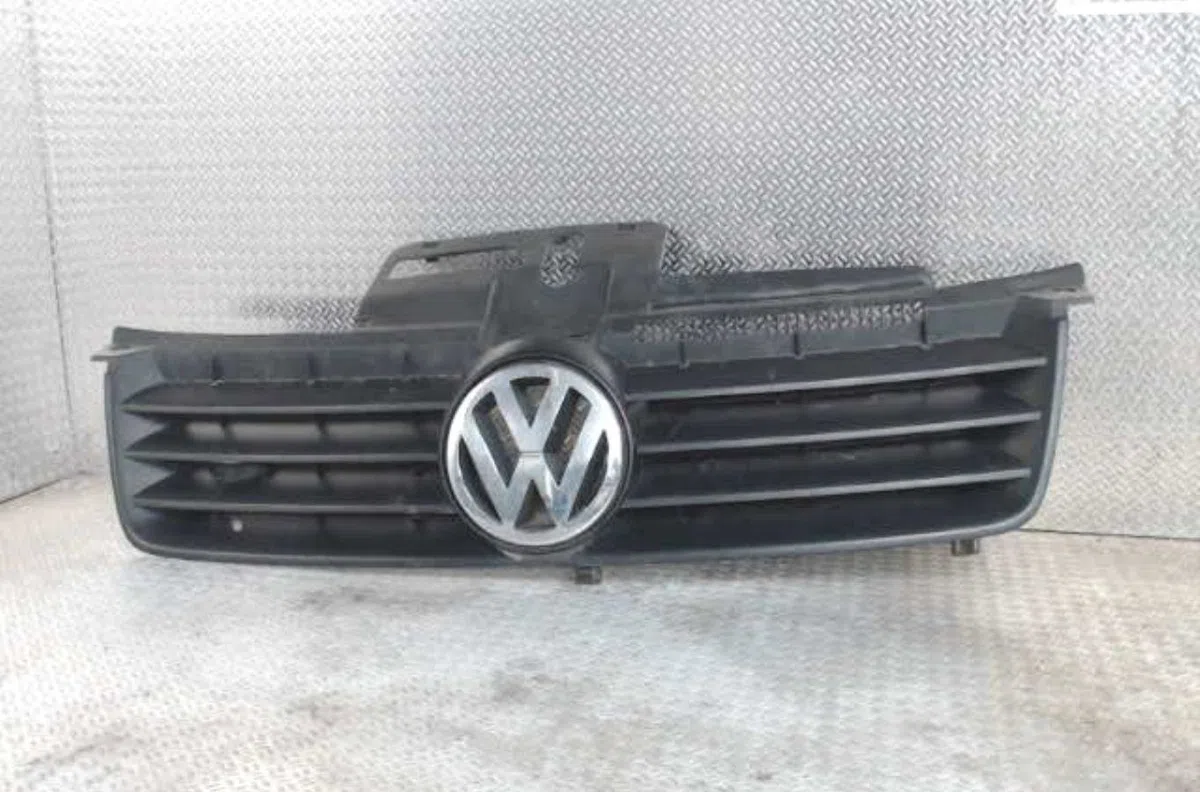 Calandre VOLKSWAGEN POLO 4  POLO 4 PHASE 1 occasion — photo 3