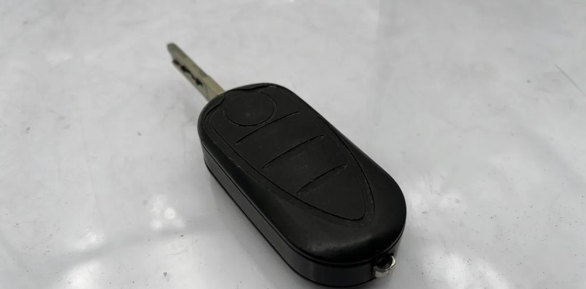 Calculateur moteur ALFA ROMEO MITO PHASE 1 occasion — photo 4