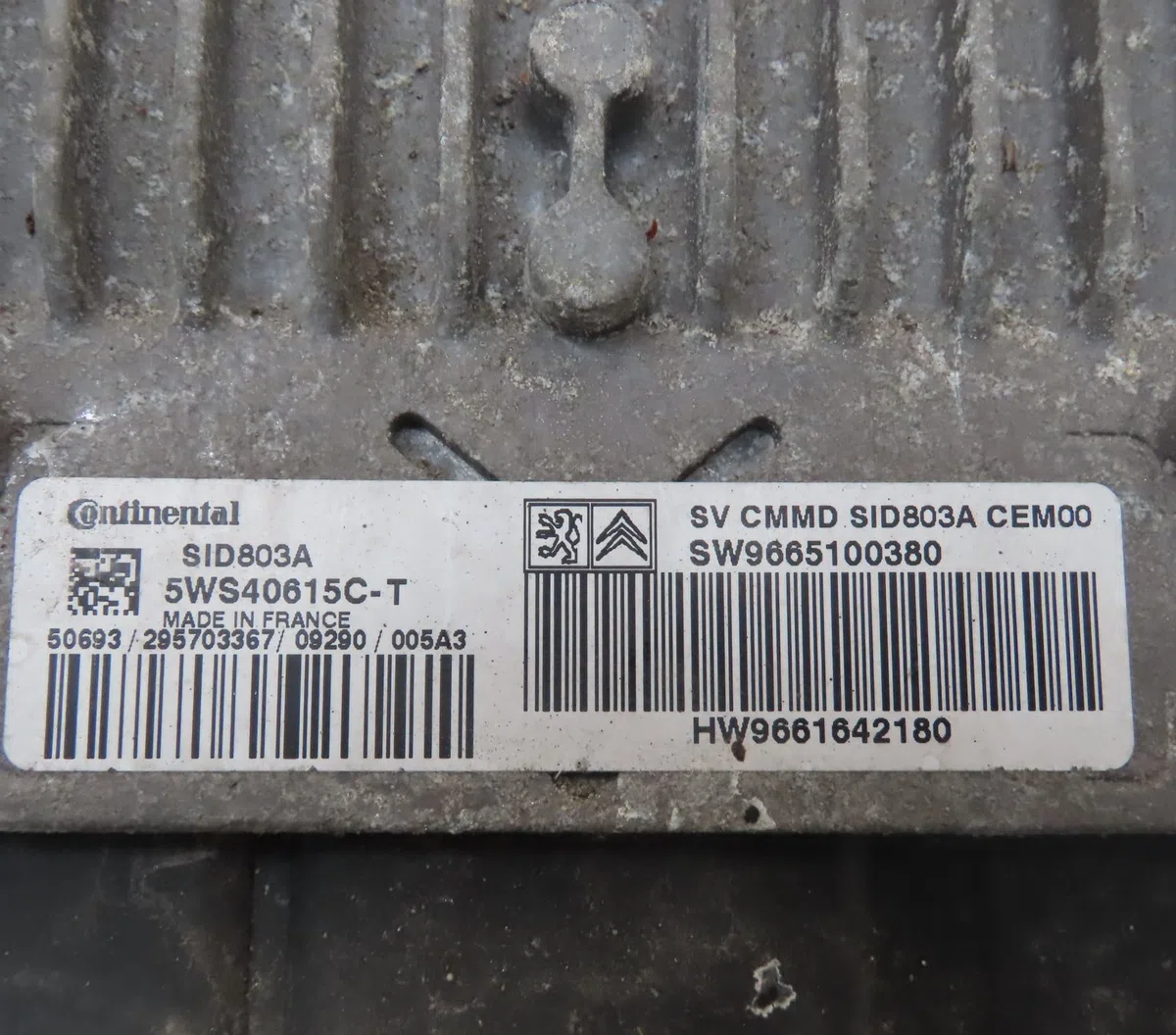 Calculateur moteur CITROEN C8 occasion — photo 2