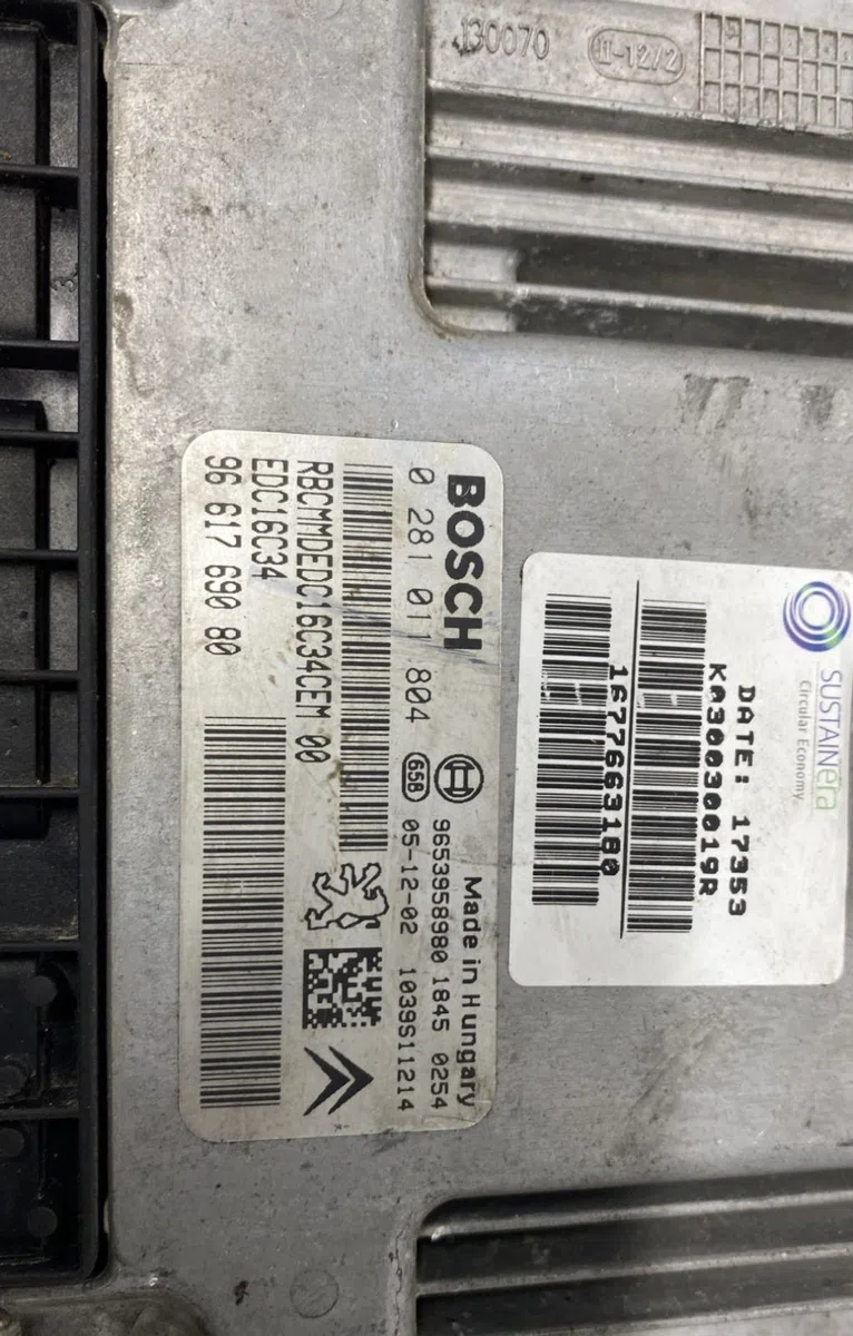 Calculateur moteur CITROEN JUMPY 2 occasion — photo 3