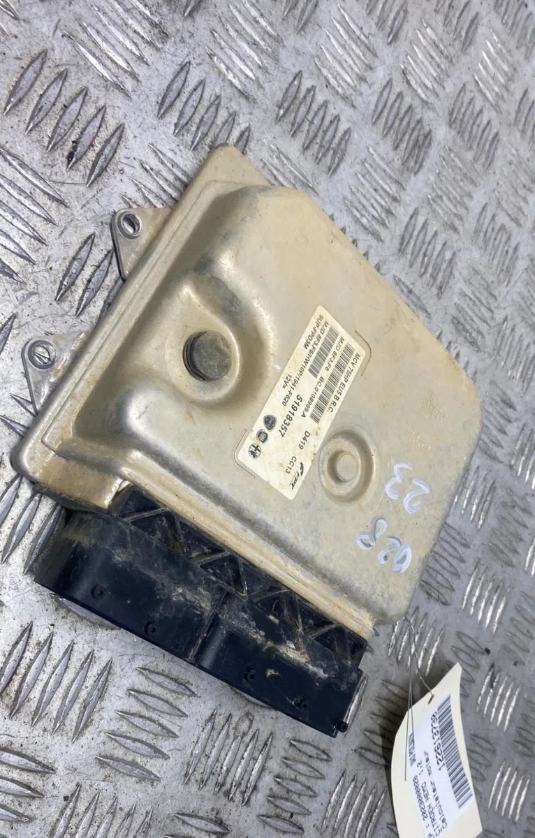 Calculateur moteur CITROEN NEMO occasion