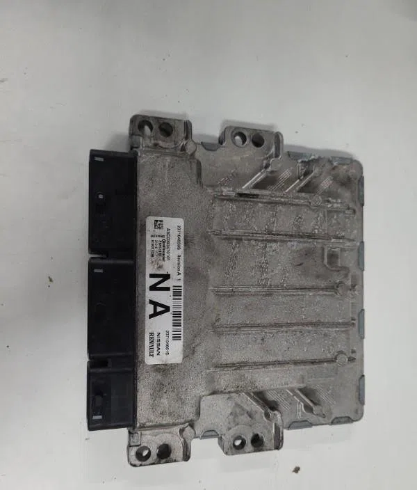 Calculateur moteur DACIA DUSTER 2 PHASE 1 occasion — photo 2