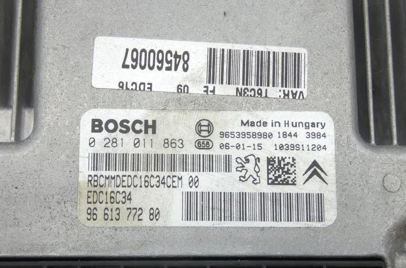 Calculateur moteur PEUGEOT 307 PHASE 2 BREAK occasion — photo 2