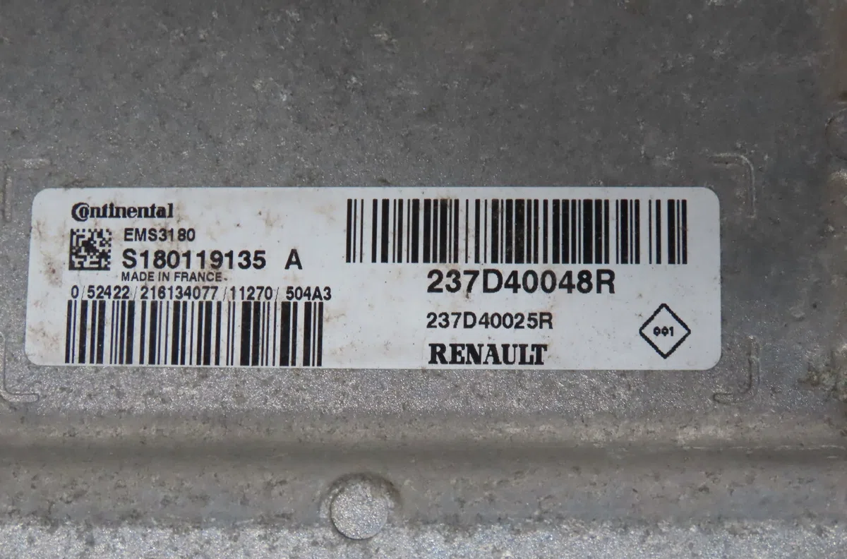 Calculateur moteur Renault FLUENCE (L3_) Z.e. (2012) occasion — photo 2
