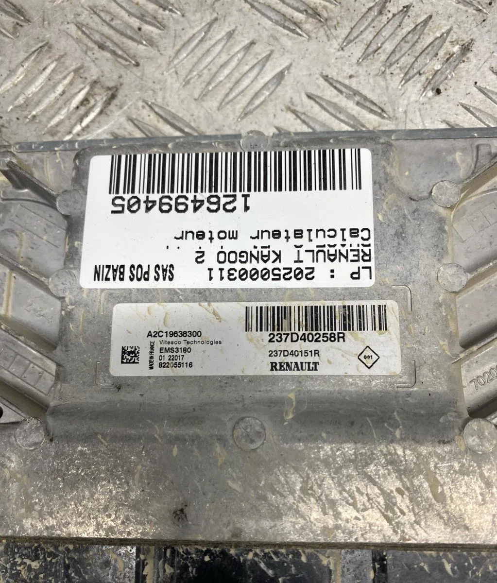 Calculateur moteur RENAULT KANGOO 2 PHASE 2 occasion — photo 3